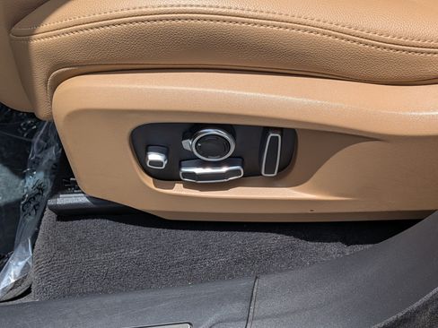 Used 2022 Jaguar F-PACE S AWD/4WD image 22