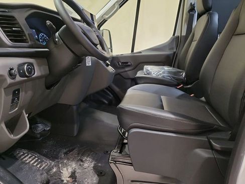 Used 2022 Ford E-Transit Medium Roof w/ Load Area Protection Package RWD image 8