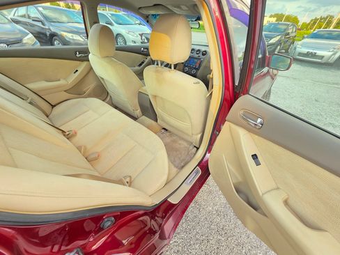 Used 2010 Nissan Altima 2.5 S image 17