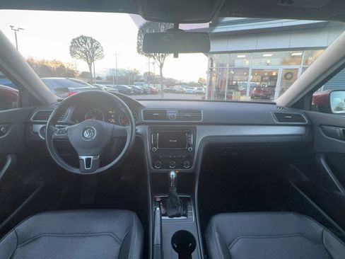 Used 2015 Volkswagen Passat 1.8T Limited Edition image 14