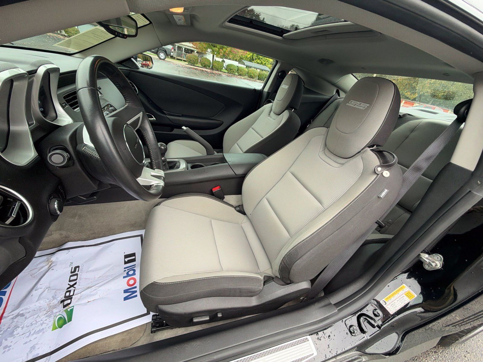 Used 2010 Chevrolet Camaro SS w/ LPO, Ground Effects Package RWD image 19