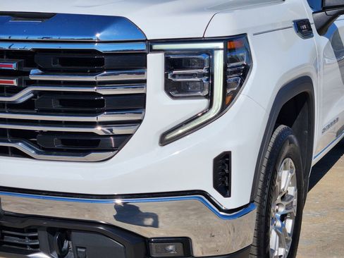 Used 2022 GMC Sierra 1500 SLT w/ Max Trailering Package RWD image 5