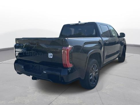 Used 2023 Toyota Tundra Platinum AWD/4WD image 6