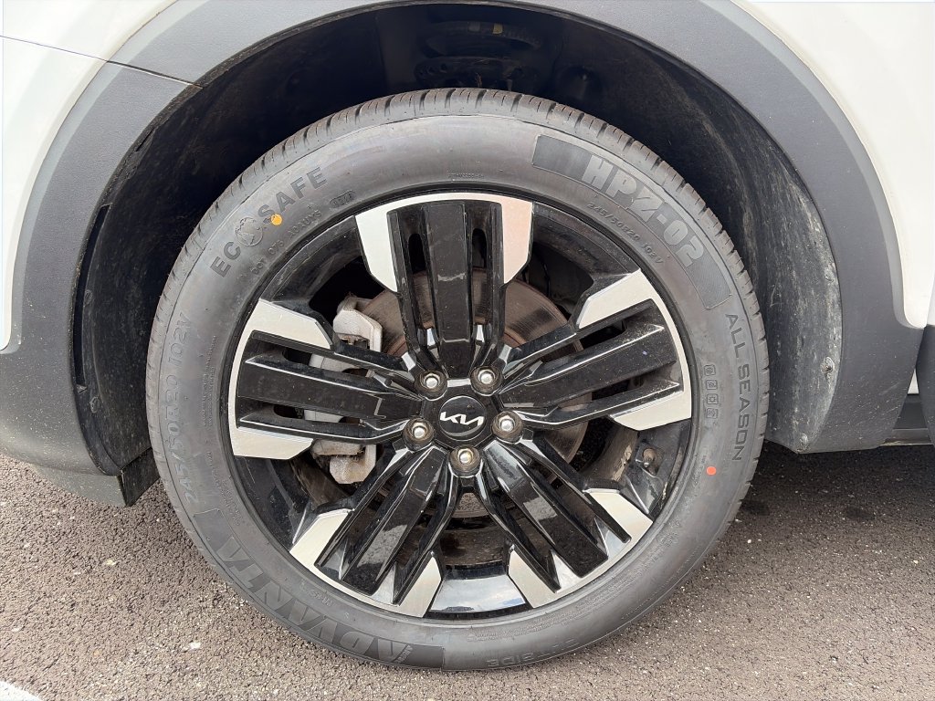 Used 2024 Kia Telluride SX Prestige AWD/4WD image 32
