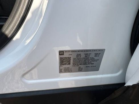 Used 2024 GMC Terrain SLE w/ Elevation Edition FWD image 31