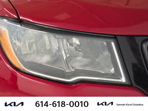 Used 2020 Jeep Compass Trailhawk AWD/4WD image 15