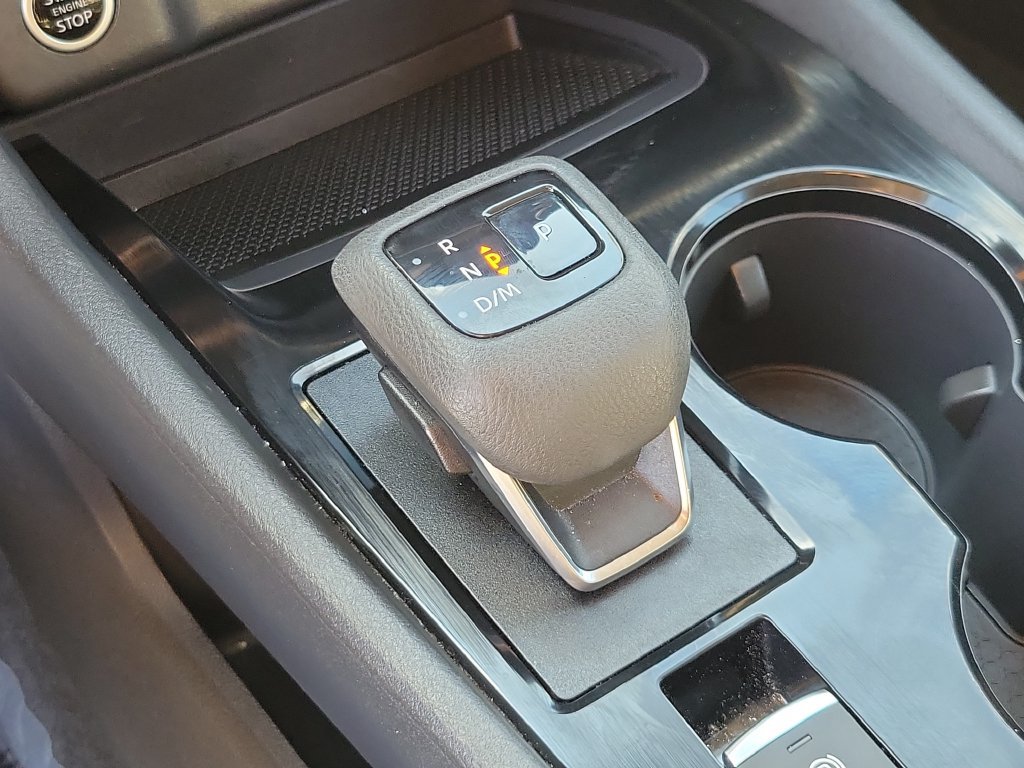 Certified 2023 Nissan Rogue SV FWD image 28