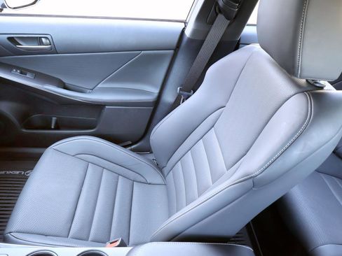 Used 2023 Lexus IS 350 F Sport w/ Navigation Package image 19