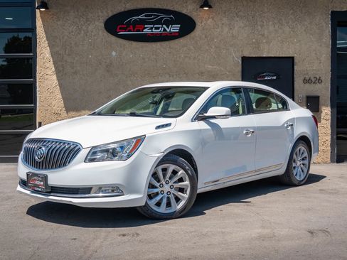 Used 2016 Buick LaCrosse Leather w/ Experience Buick Package FWD image 9