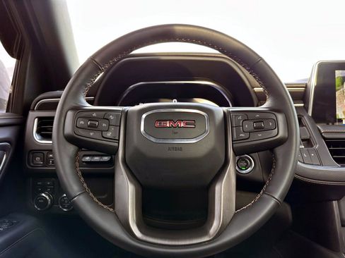 Used 2023 GMC Yukon AT4 w/ AT4 Premium Package image 29