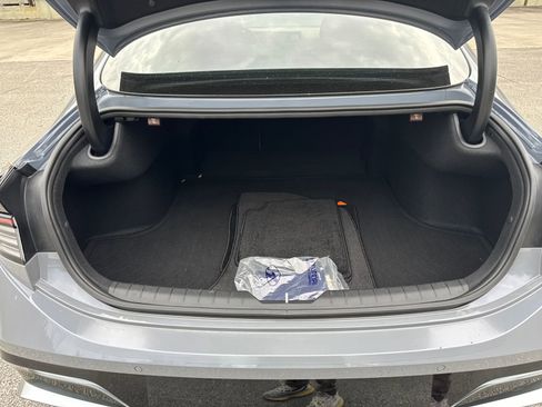 Used 2024 Hyundai Sonata Limited image 18