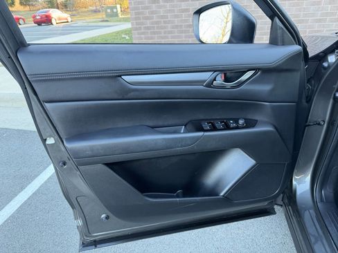 Used 2021 MAZDA CX-5 Touring image 10