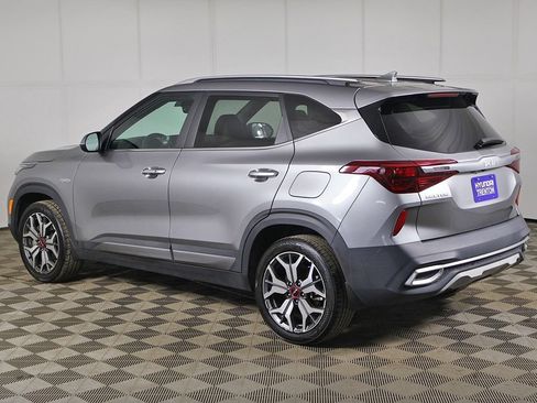 Used 2023 Kia Seltos SX w/ SX Sunroof Package AWD/4WD image 11