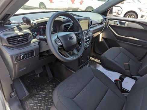 New 2025 Ford Explorer 4WD Police Interceptor image 17