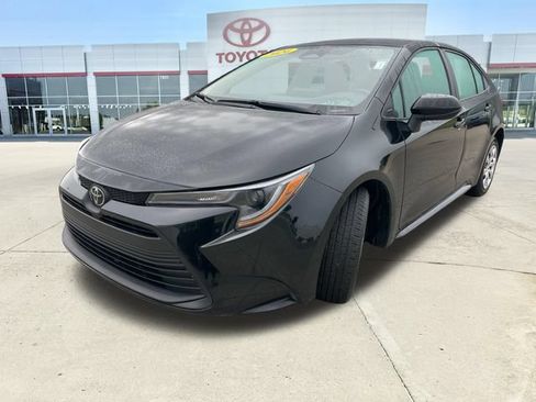 Used 2024 Toyota Corolla LE FWD image 7