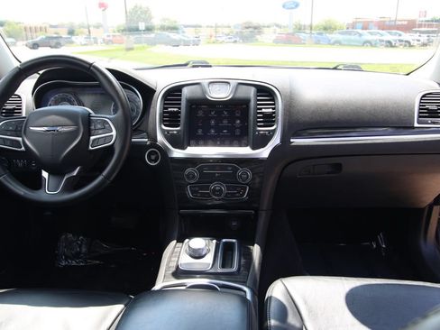 Used 2017 Chrysler 300 Limited w/ Value Package AWD/4WD image 38