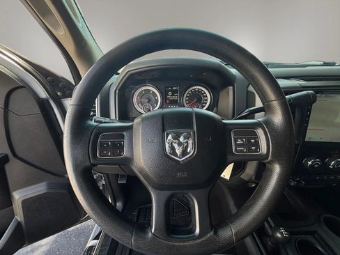 Used 2017 RAM 3500 Tradesman w/ Chrome Appearance Group image 10