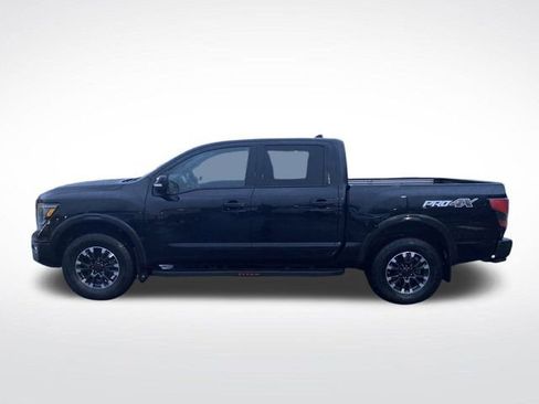 Used 2023 Nissan Titan PRO-4X w/ Pro-4x Convenience Package image 9