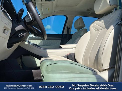 Used 2020 Hyundai Palisade Limited FWD image 2
