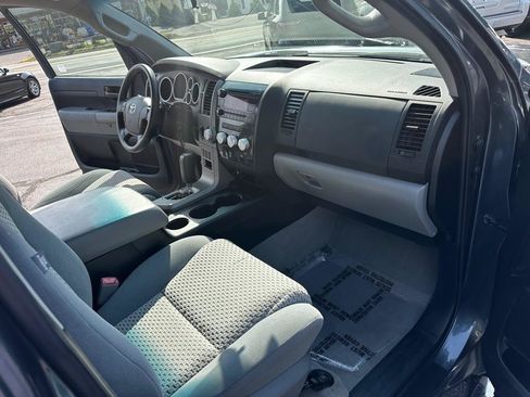 Used 2010 Toyota Tundra 4x4 Double Cab image 11