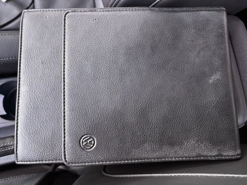 Used 2013 Volkswagen Golf R 4-Door image 23