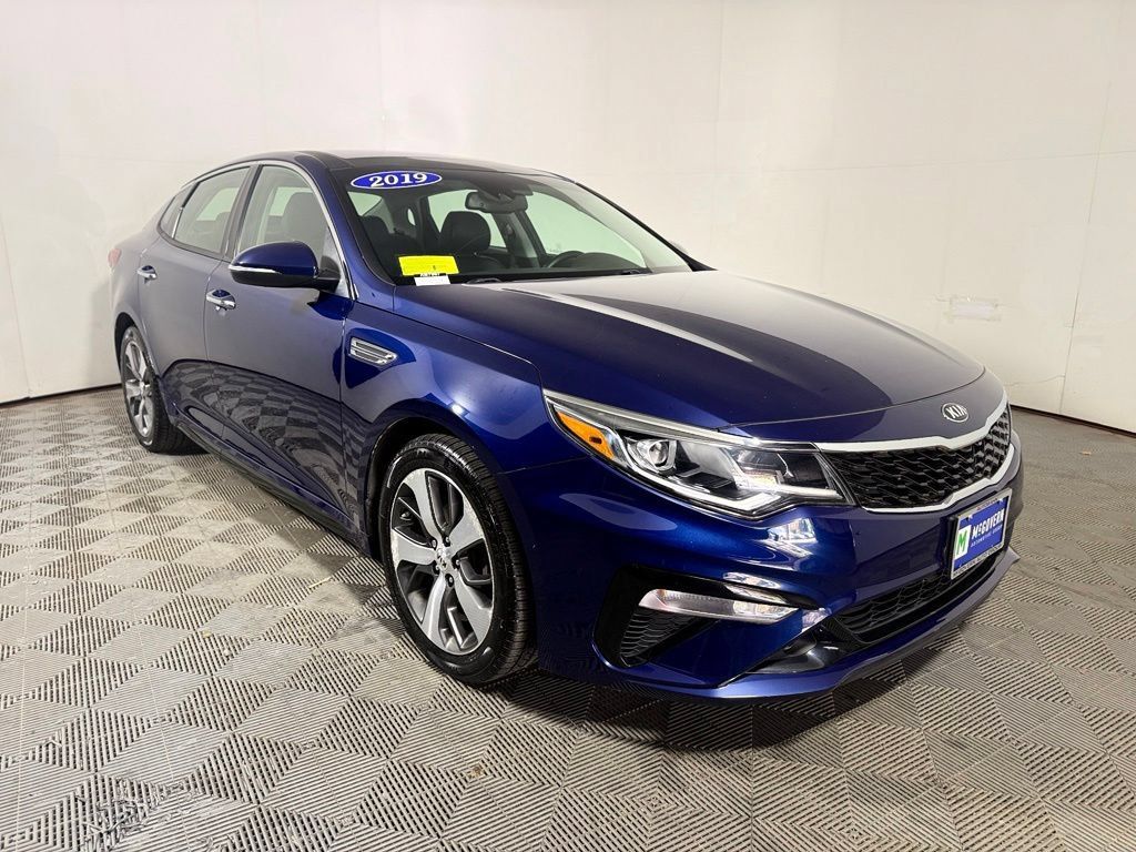 Used 2019 Kia Optima S w/ S Panoramic Sunroof Package FWD image 5