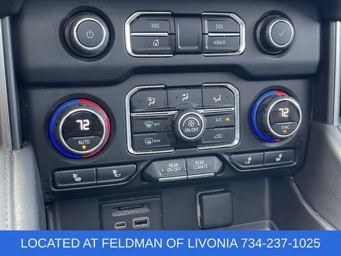 Used 2021 Chevrolet Tahoe Z71 w/ Luxury Package image 18