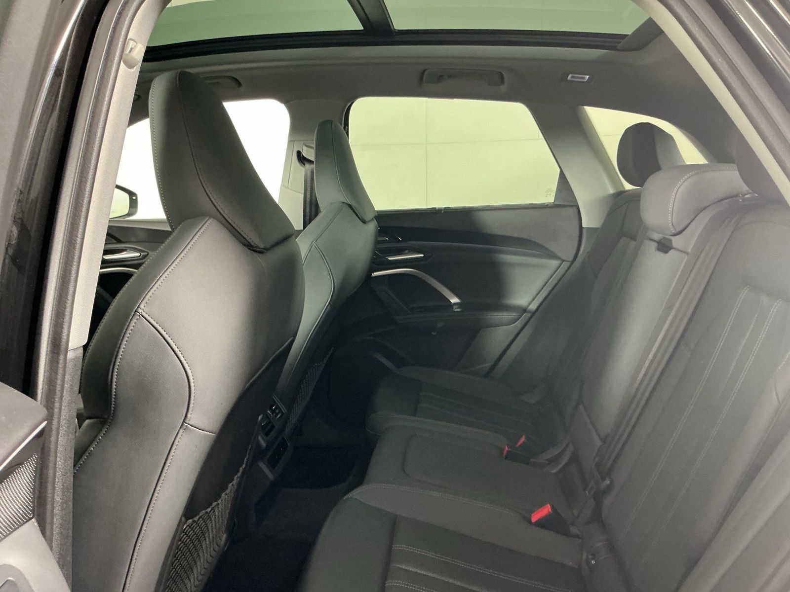 Used 2025 Audi Q5 Premium Plus w/ Premium Plus AWD/4WD image 15