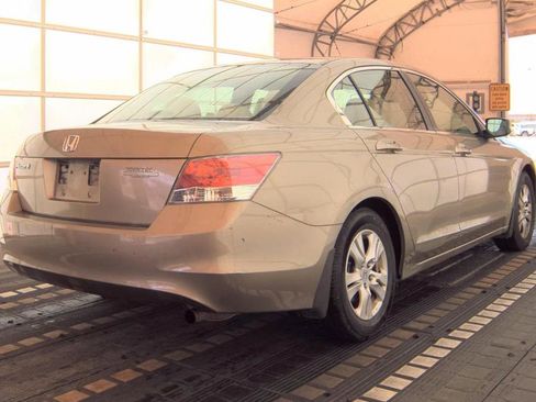 Used 2009 Honda Accord LX-P image 4