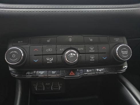 Used 2021 Dodge Durango GT image 28