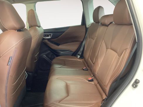 Used 2020 Subaru Forester Touring image 13