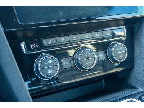 Used 2019 Volkswagen Arteon SEL image 26