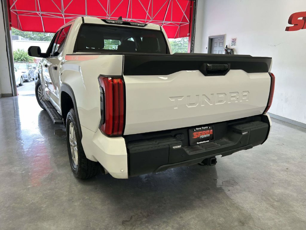 Used 2024 Toyota Tundra SR5 w/ SR5 Convenience Package RWD image 5