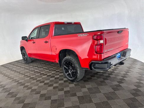 Used 2022 Chevrolet Silverado 1500 Custom Trail Boss w/ Safety Confidence Package AWD/4WD image 7