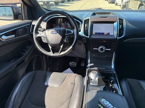 Used 2020 Ford Edge ST w/ Cold Weather Package AWD/4WD image 12