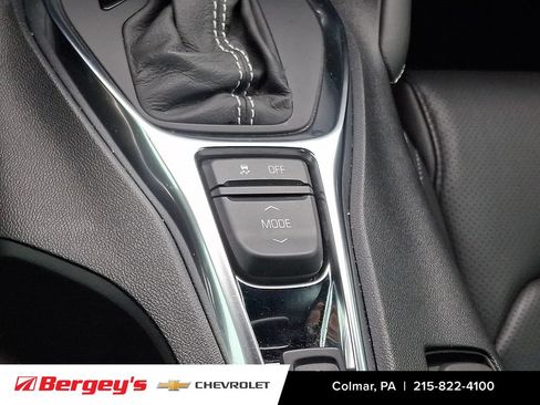 Used 2022 Chevrolet Camaro SS RWD image 27