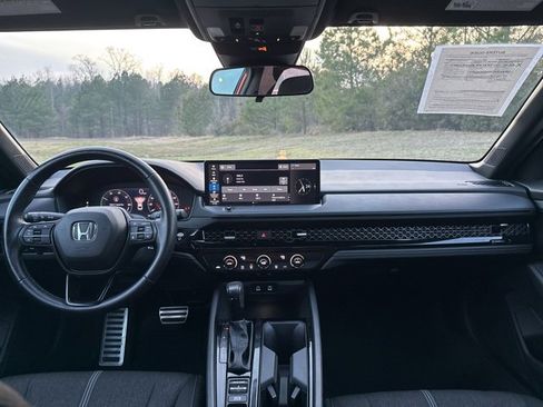 Used 2024 Honda Accord Sport image 13