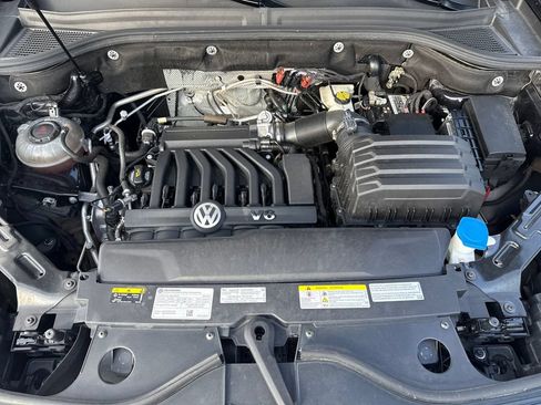 Used 2022 Volkswagen Atlas Cross Sport SEL Premium R-Line AWD/4WD image 24