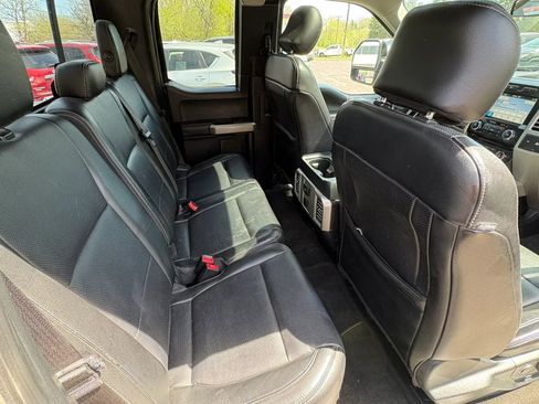 Used 2017 Ford F250 Lariat w/ Lariat Value Package AWD/4WD image 29