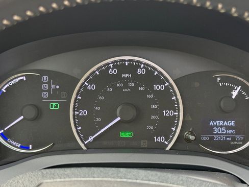 Used 2015 Lexus CT 200h image 25