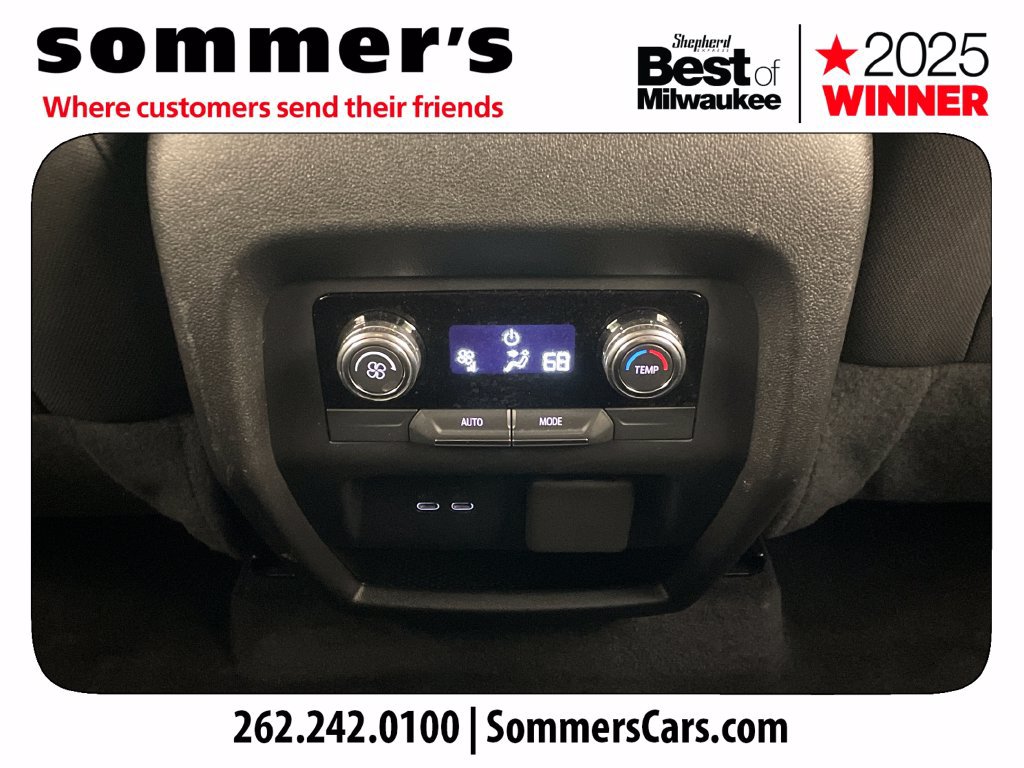 Used 2025 GMC Acadia Elevation AWD/4WD image 13