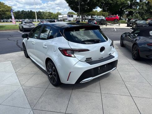 Used 2022 Toyota Corolla XSE FWD image 7