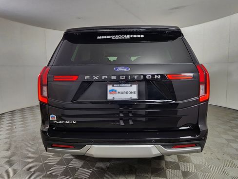 New 2026 Ford Expedition Platinum w/ Driver's Package image 6
