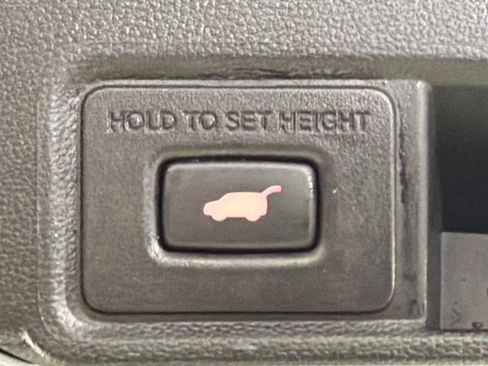 Used 2023 Acura RDX w/ Technology Package image 21