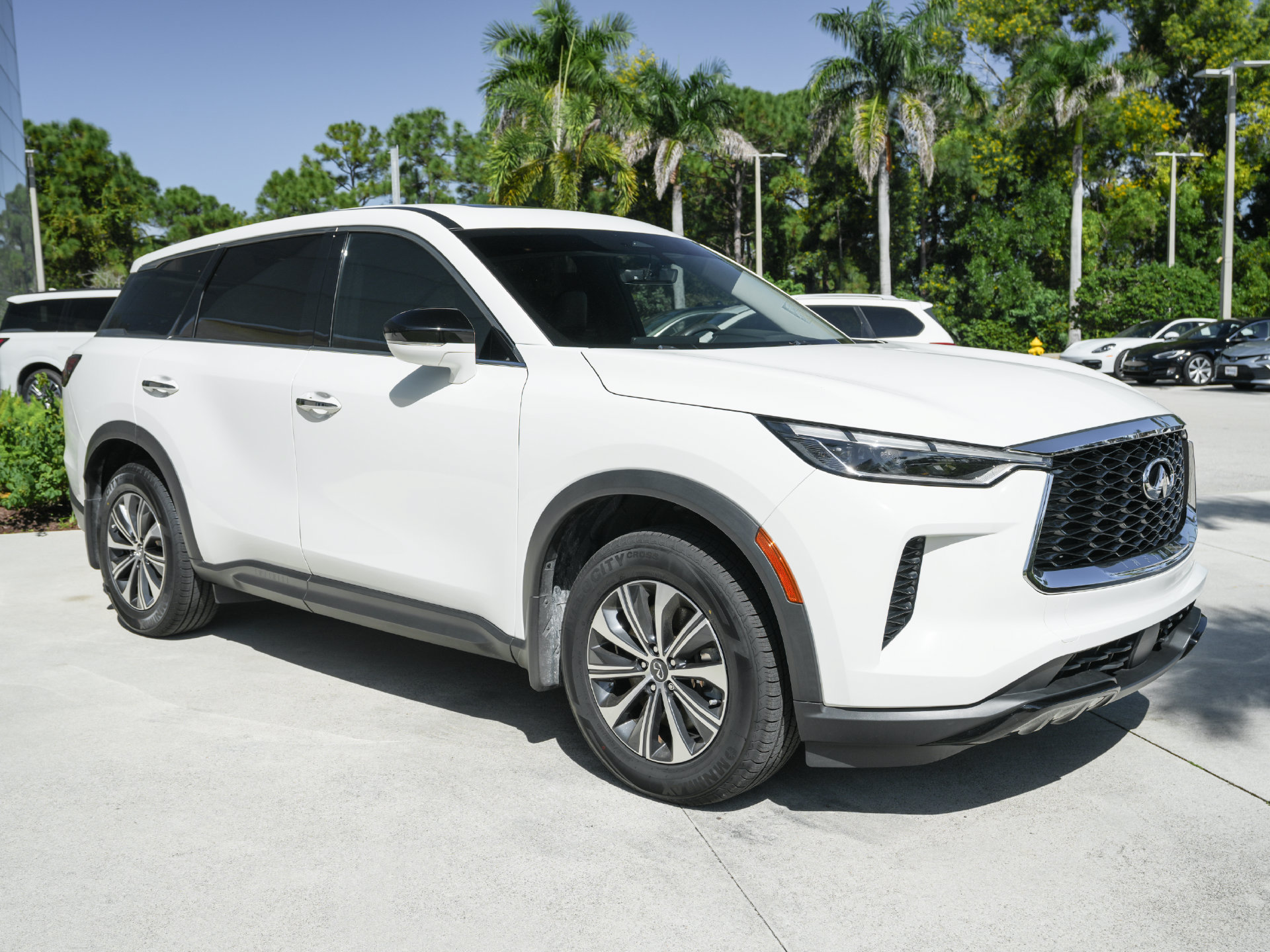 Certified 2024 INFINITI QX60 Pure FWD image 29