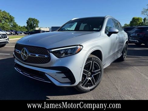 New 2026 Mercedes-Benz GLC 300 4MATIC image 1