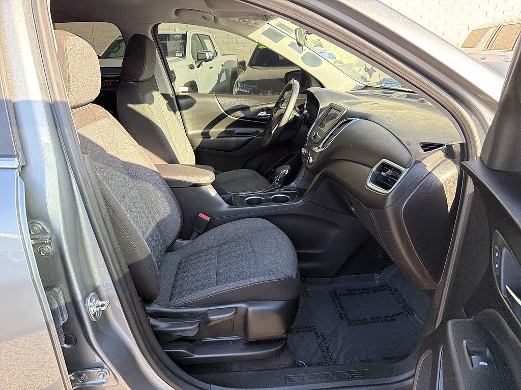 Used 2024 Chevrolet Equinox LT FWD image 26