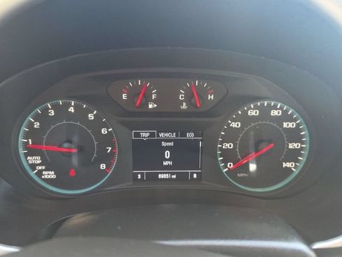 Used 2023 Chevrolet Malibu LT FWD image 16