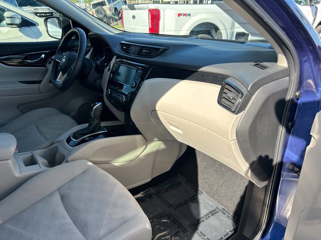 Used 2019 Nissan Rogue Sport SV FWD image 42
