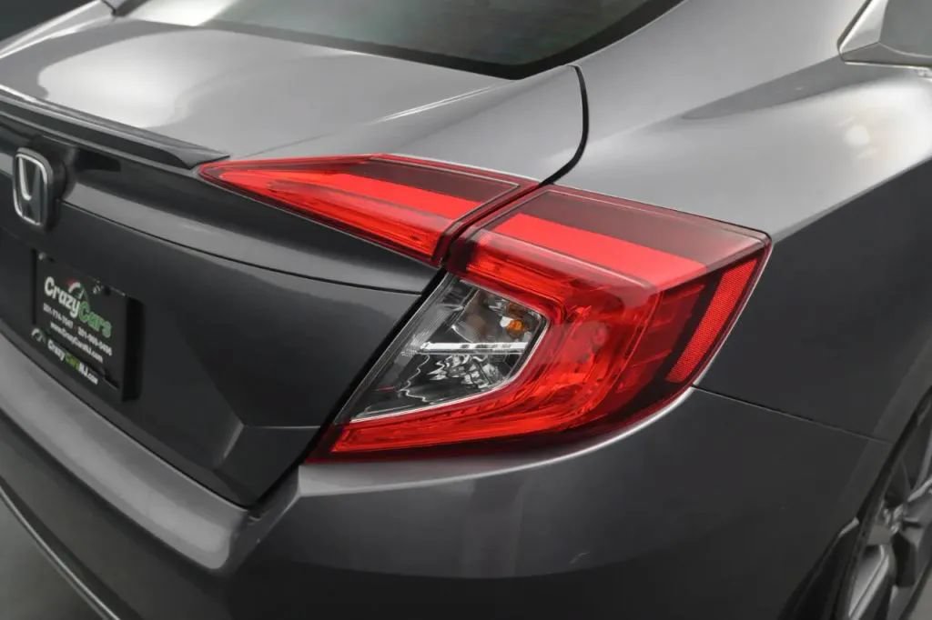 Used 2021 Honda Civic EX-L image 17